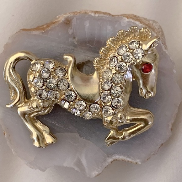 Vintage Running Horse Rhinestone Golden Brooch Pin - Picture 5 of 5